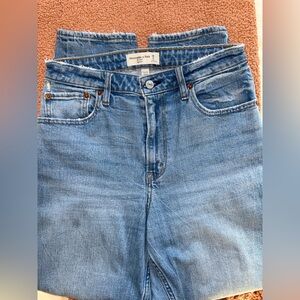 The Mom High Rise Abercrombie Jean